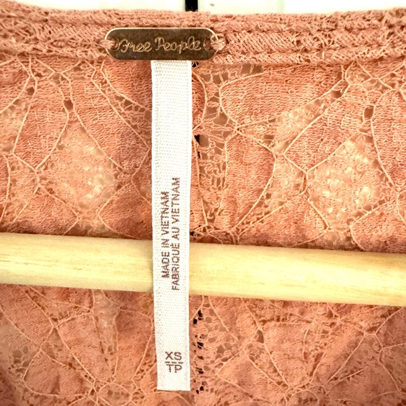 Free People Lilah Top in Dusty Rose - Picture 11 of 12